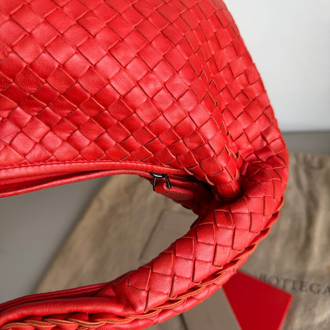 Bottega Veneta Hobo Bag leather Bright Red Medium 40cm
