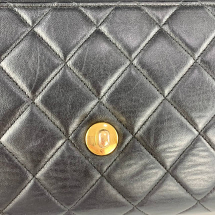 Sac à main Chanel Jumbo Double Sided Classic Flap en cuir d'agneau noir avec garnitures en or 24 carats