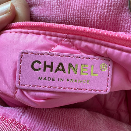 Chanel Coco Beach Quilted Hobo Pink Soft Cloth 2023