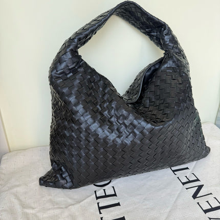 Bottega Veneta Hop Black Intrecciato Leather Maxi Hobo Bag 54cm-Luxbags