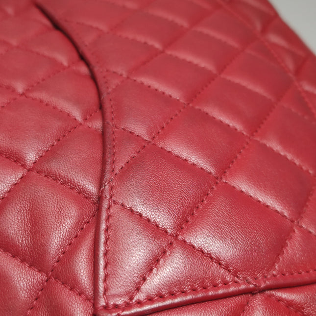 Chanel Seasonal Flap Medium Red Lambskin Leather Valentine Marine Charms