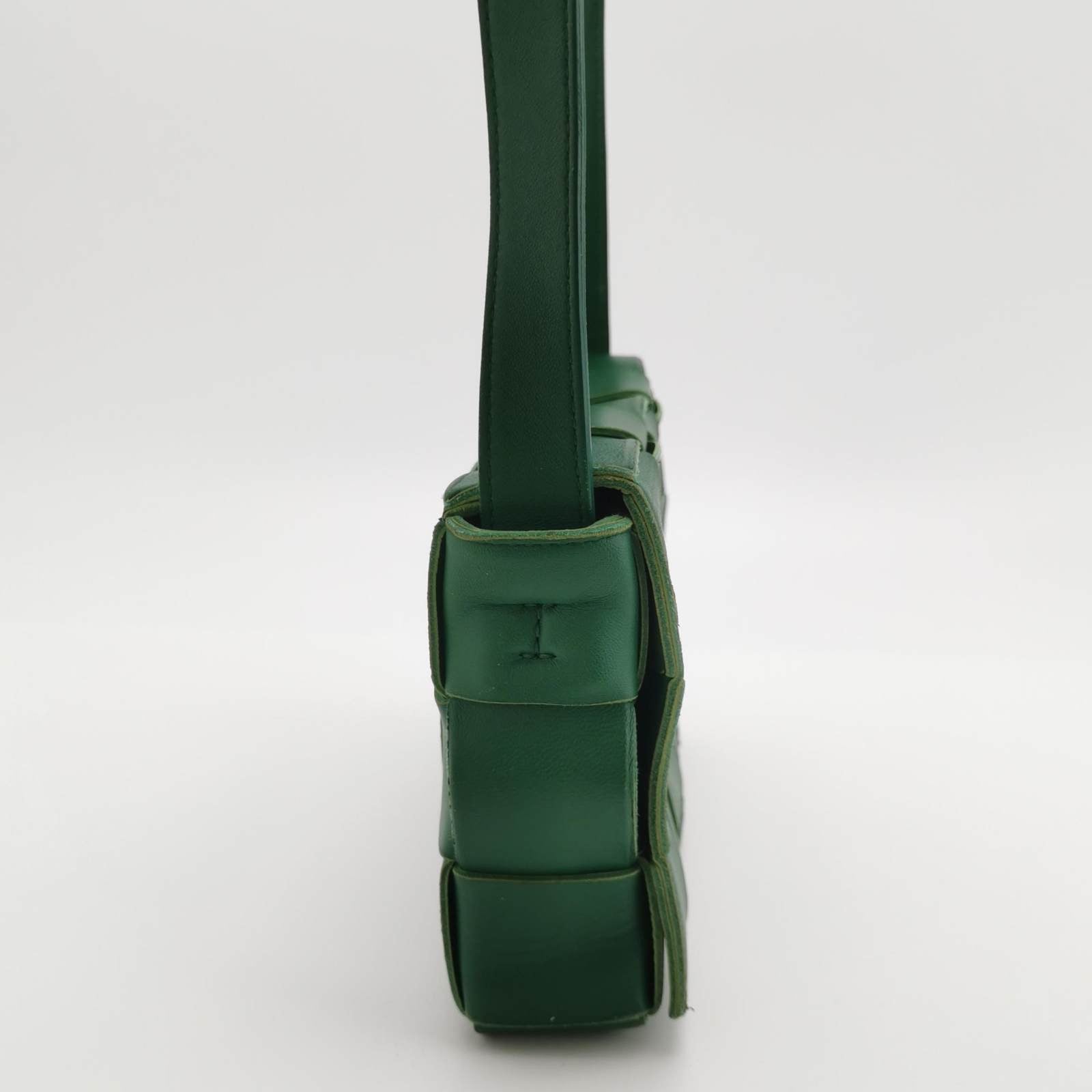 Sold Bottega Veneta Cassette Green Leather Crossbody Bag – Luxbags Sold Bottega Veneta Cassette Green Leather Crossbody Bag – Luxbags