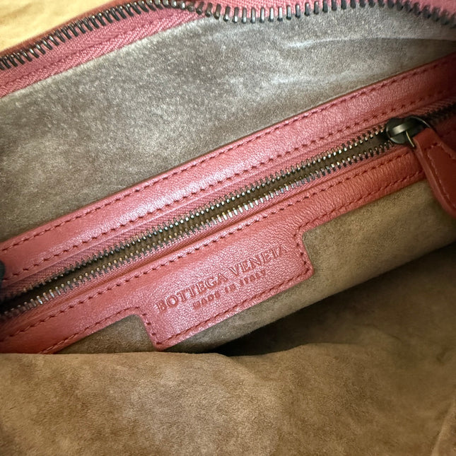Bottega Veneta Hobo Bag leather Burgundy Medium 40cm