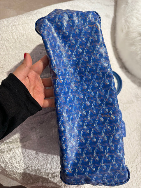 Sold Goyard Saint Louis PM Tote Medium Blue