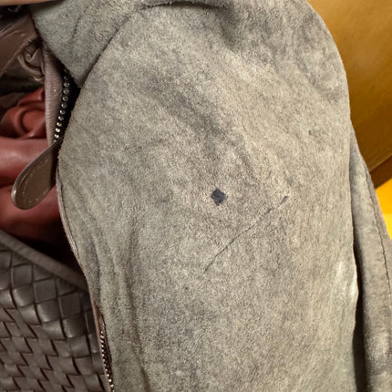 Bottega Veneta Intrecciato Hobo Bag Medium Brown Lambskin leather 40cm