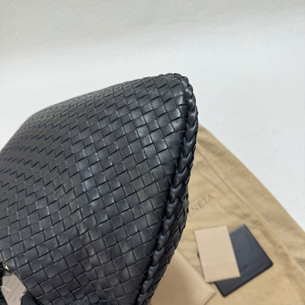Sold Bottega Veneta Intrecciato Hobo Bag Medium Black Lambskin leather 40cm
