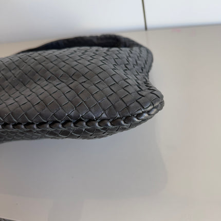 Bottega Veneta Intrecciato Hobo Bag Medium Black Leather 47cm