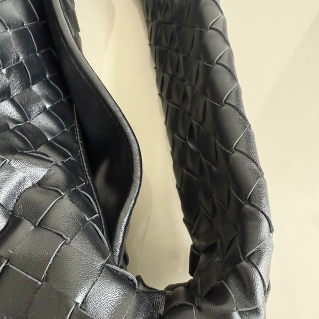 Bottega Veneta Hop Large Leather Black Hobo Bag