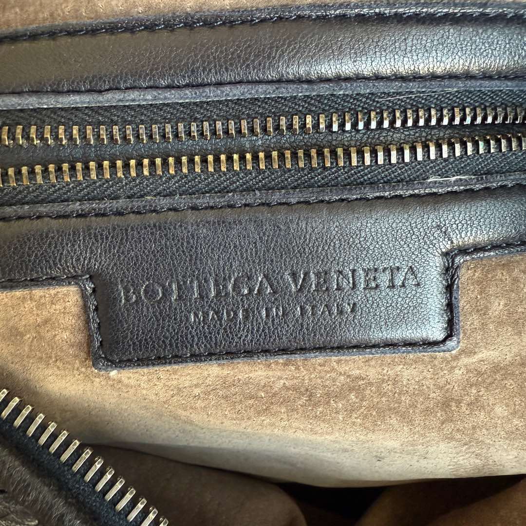 Bottega Veneta Belly Hobo Intrecciato Black Large 50cm