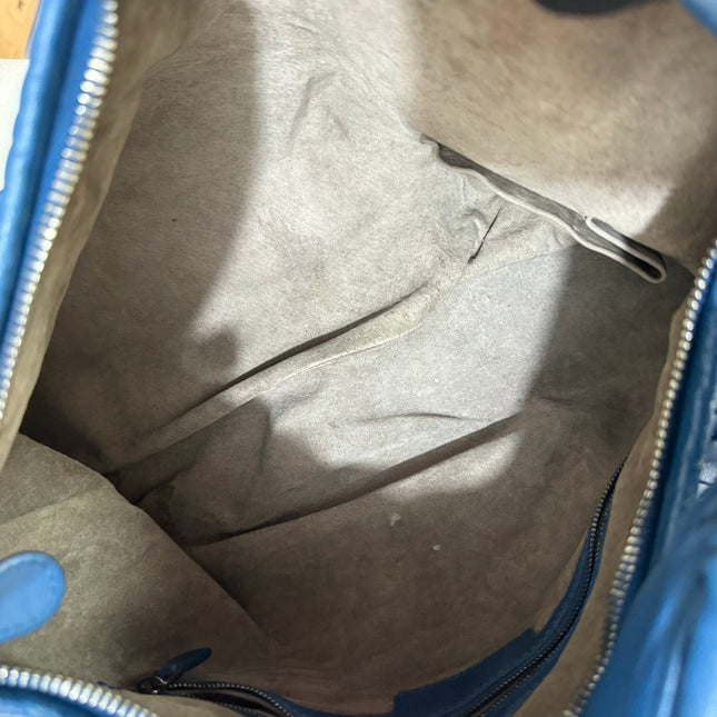 Sold Bottega Veneta Veneta Hobo Medium Blue Intrecciato Leather Bag 47cm