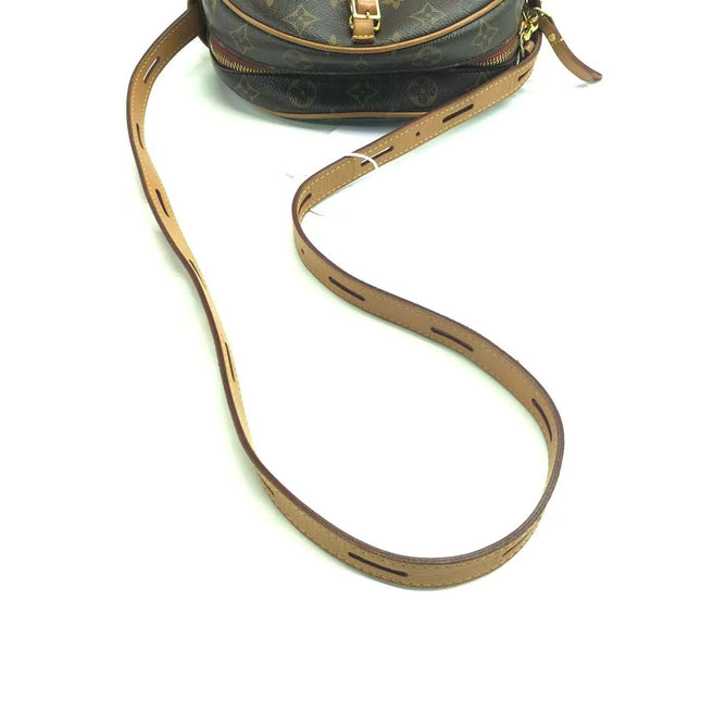 Louis Vuitton Boîte Chapeau Souple Leather MM Crossbody Bag