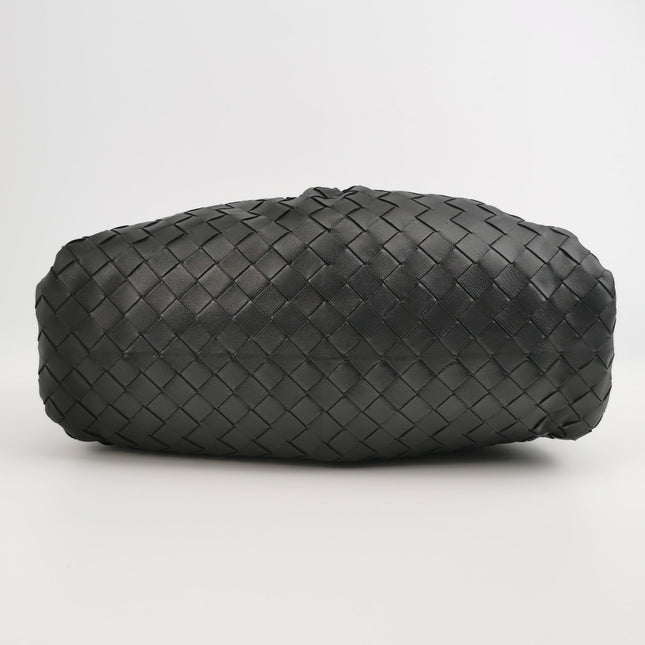 Bottega Veneta Pouch Large Intrecciato Black Calfskin Leather Clutch
