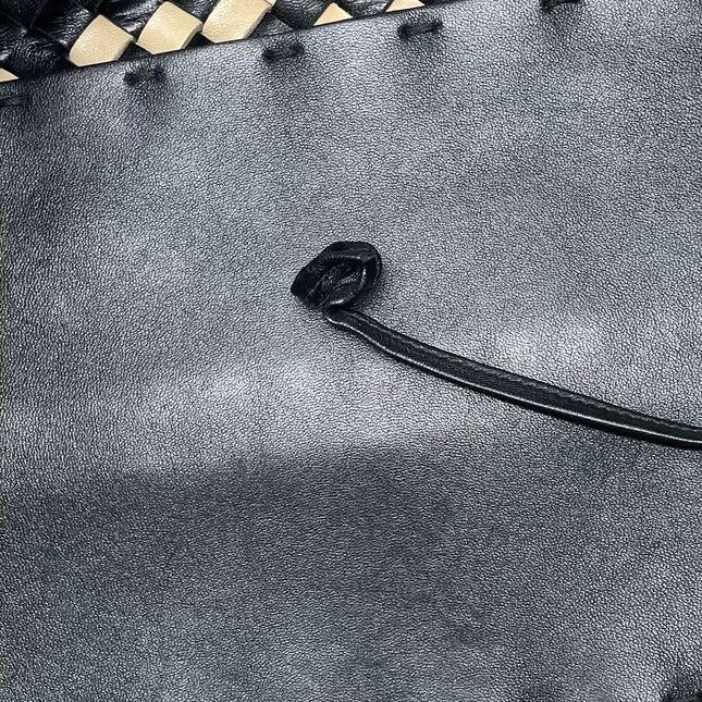 Bottega Veneta Cabat Tote Intrecciato Black and Beige Leather