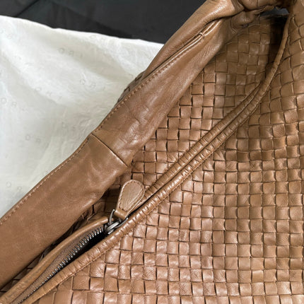 Bottega Veneta Hobo Maxi Milk Chocolate Brown leather 50cm