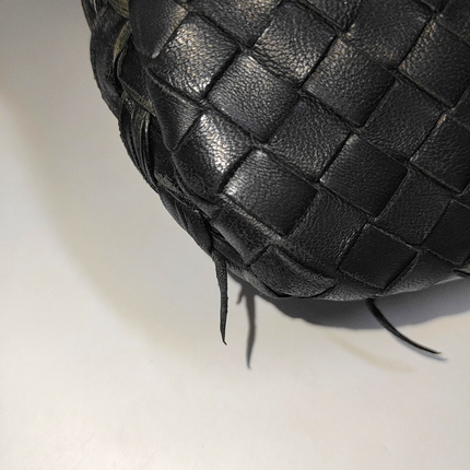 Bottega Veneta Intrecciato Hobo Bag Medium Black Lambskin leather 48cm