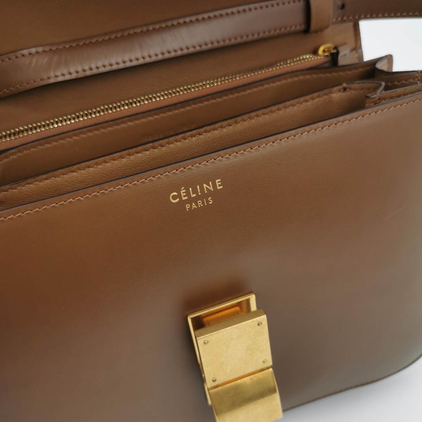 CELINE Classic Box Flap Caramel Brown Leather crossbody bag