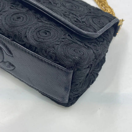 Chanel vintage Black Rose Knitted Fabric Gold Chain Flap Crossbody Bag