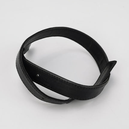 Fendi Mamma Baguette Black Lambskin Leather Green Enamel Buckle