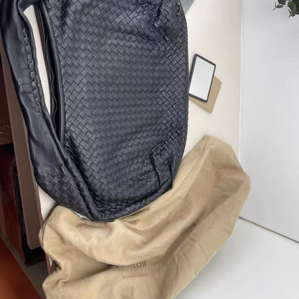 Bottega Veneta Belly Hobo Intrecciato Leather Black Large 55cm