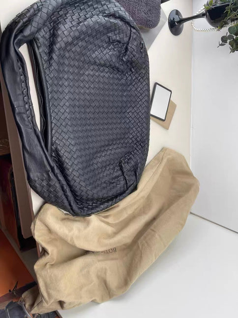 Bottega Veneta Belly Hobo Intrecciato Leather Black Large 55cm