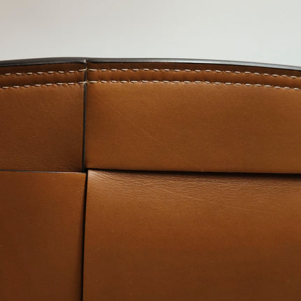 Bottega Veneta Arco Tote Bag Medium Tan Brown Leather 33