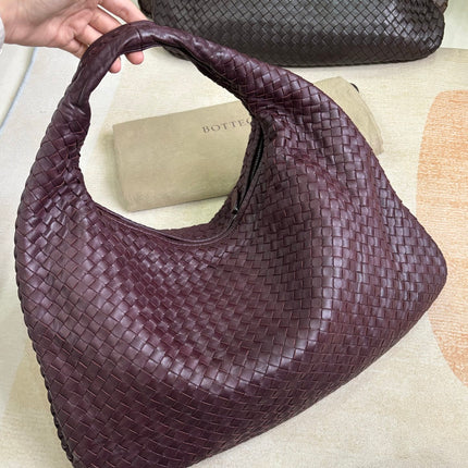 Bottega Veneta Veneta Hobo Burgundy Wine Intreciatto Leather Bag Large 48cm