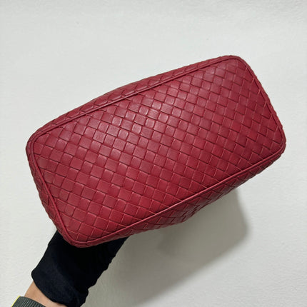 Bottega Veneta Sloane Shoulder Bag Burgundy Red Small 25cm