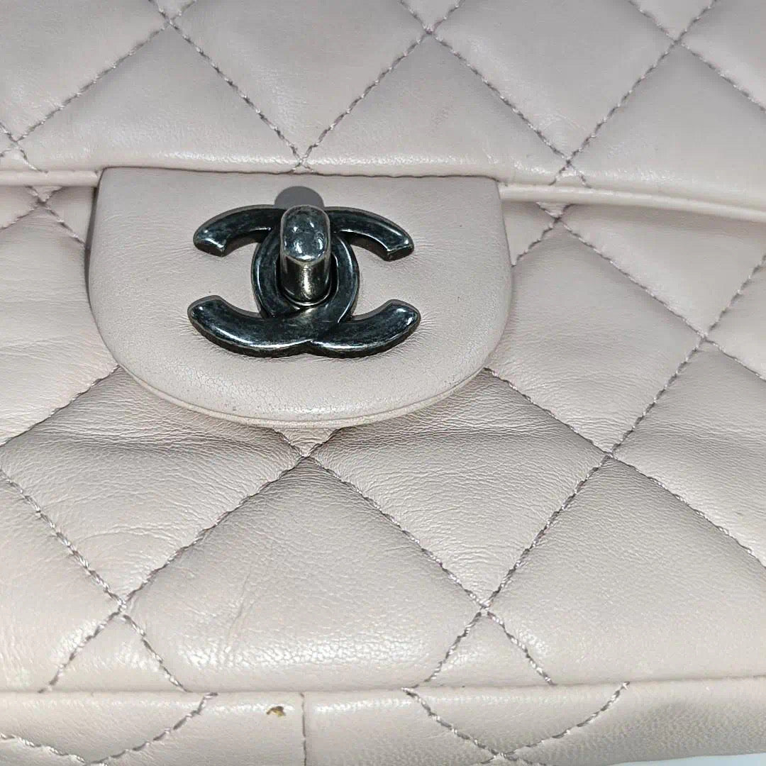 Chanel Classic Flap 2014-2015 Pink Lambskin Leather Medium Shoulder Bag