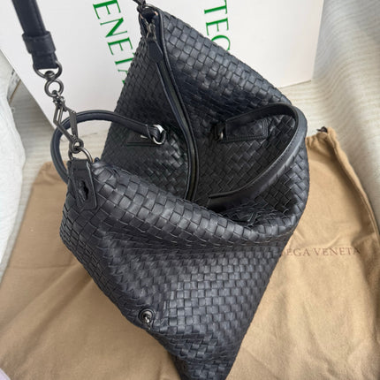 Bottega Veneta Maxi Convertible Tote Bag Hobo Black Leather Two-way Carry 50cm