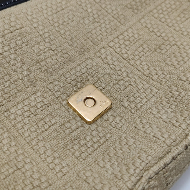 Fendi Baguette 1997 Beige Canvas Zucca Embossed with Zucca Interior