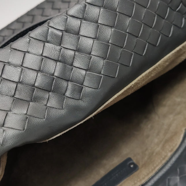 Bottega Veneta Garda Black Intrecciato Nappa Leather Large 33cm