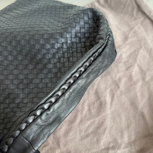 Bottega Veneta Veneta Hobo Maxi Black Leather 52cm