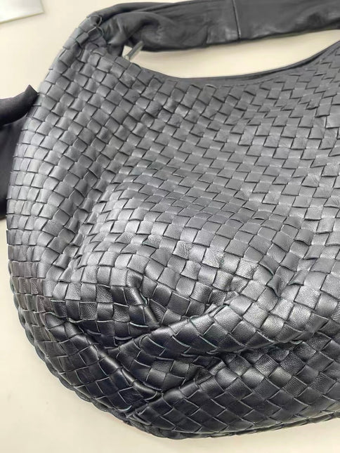 Bottega Veneta Belly Hobo Intrecciato Leather Black Large 55cm
