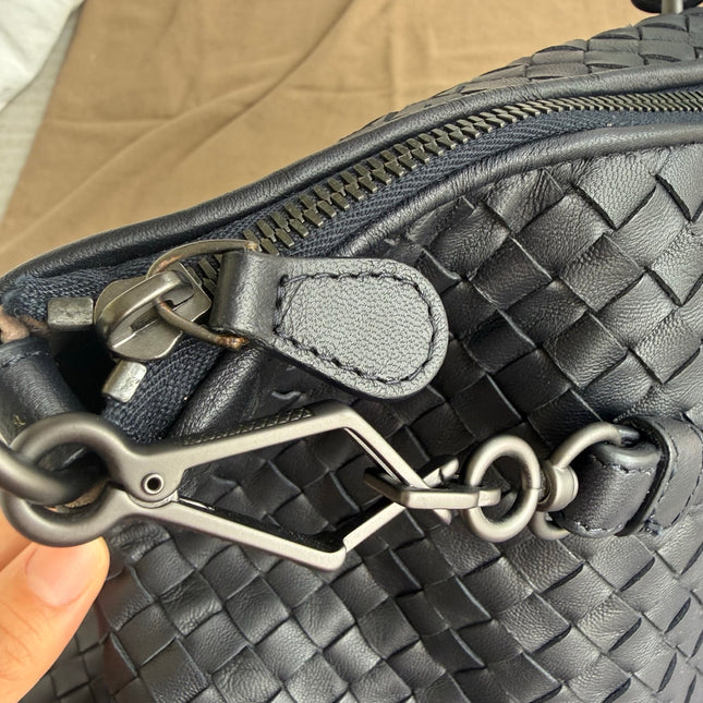 Bottega Veneta Maxi Convertible Tote Bag Hobo Black Leather Two-way Carry 50cm