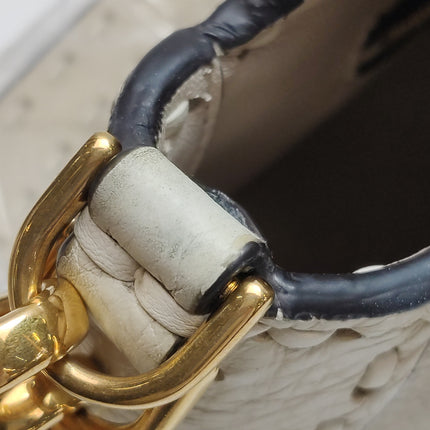 Fendi Baguette Selleria Medium Off White Cream Calfskin Leather Crossbody Bag Medium