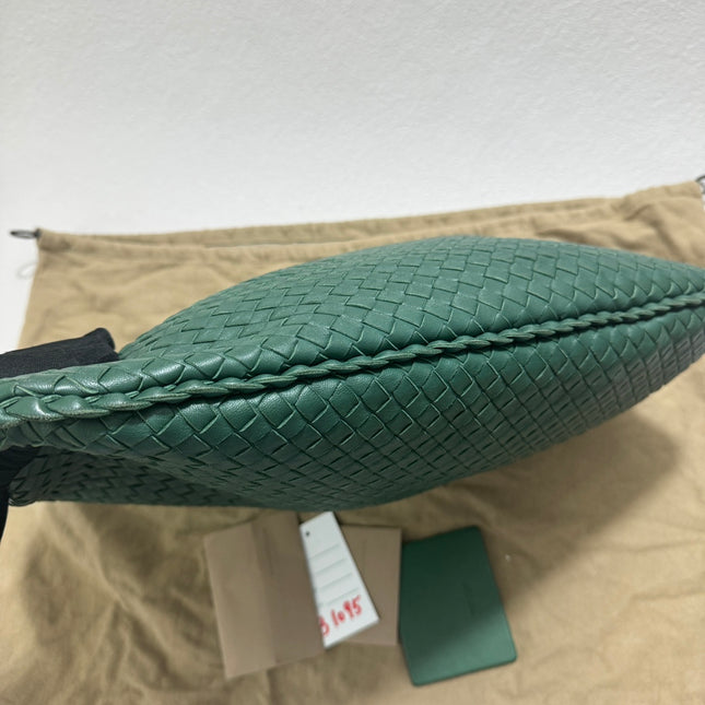 Bottega Veneta Veneta Hobo Medium Dark Green 45cm Lambskin Leather