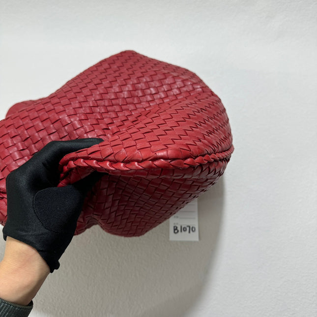 Sold Bottega Veneta Hobo Bag Large Burgundy Red Lambskin leather 52cm