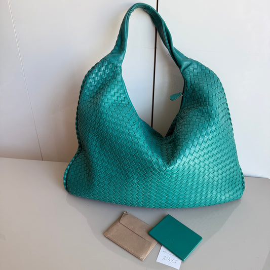 Bottega Veneta Veneta Hobo Maxi Green Intrecciato Leather Bag 51cm-Luxbags