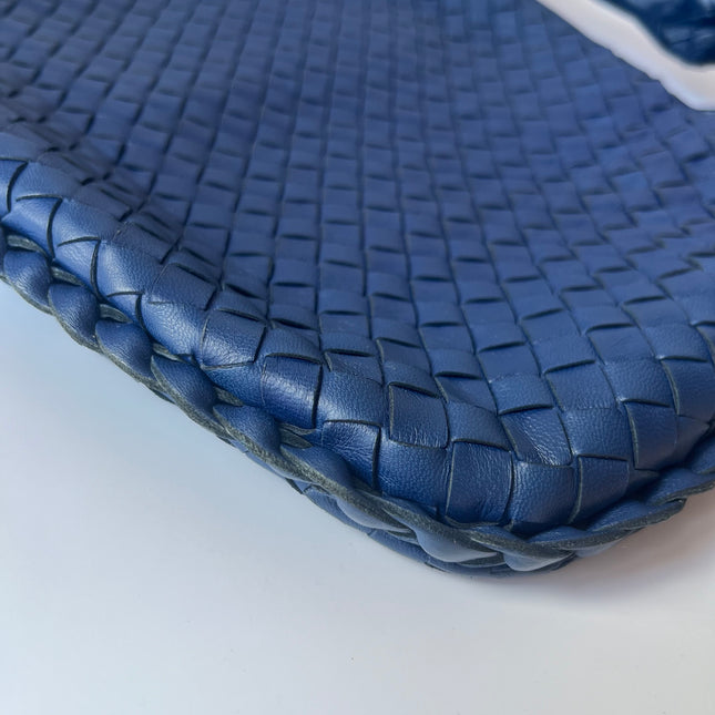 Sold Bottega Veneta Veneta Hobo Medium Navy Intrecciato Leather Bag