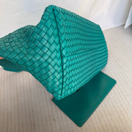 Bottega Veneta Cabat Tote Green Intreccio Leather 50cm