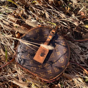 Louis Vuitton Boîte Chapeau Souple Leather Crossbody Bag MM