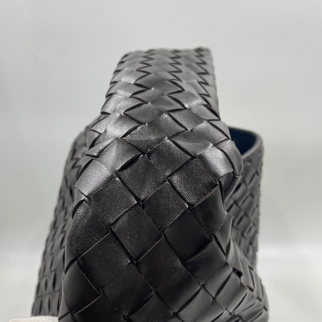 Bottega Veneta Hop Large Leather Fondant Chocolate Brown Hobo Bag