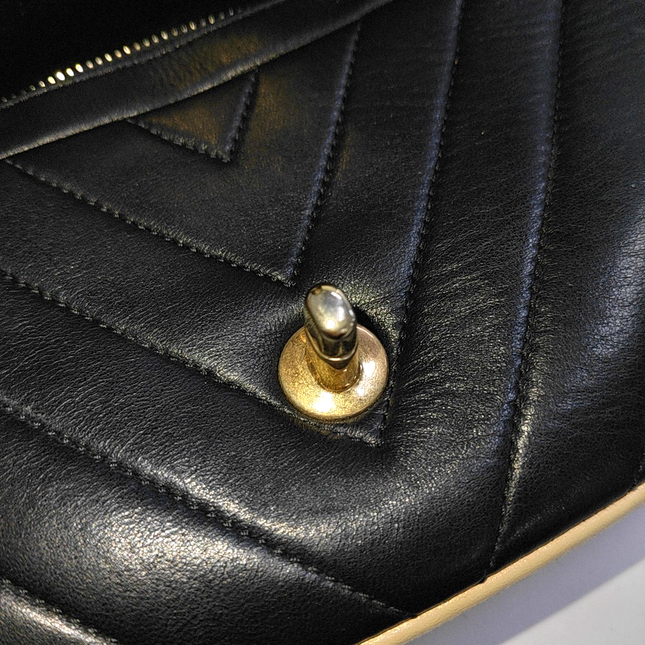 Chanel Small Bicolor Chevron Lambskin Single Flap Bag Black and Gold, 2014-15