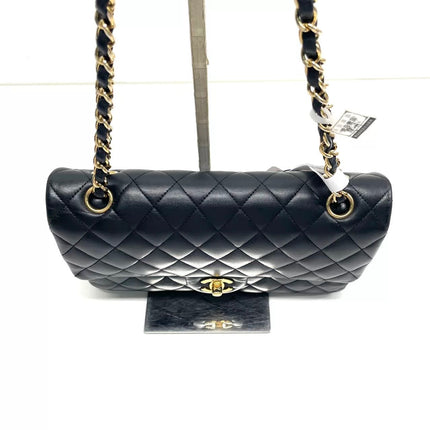 Chanel Classic Flap Medium 2015 Black Lambskin Leather Gold Hardware