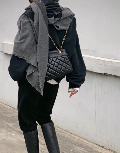 Chanel Matelasse Chain Shoulder Women's Leather Shoulder Bag Black