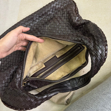 Bottega Veneta Veneta Hobo Dark Chocolate Brown Intreciatto Leather Bag Large 47cm