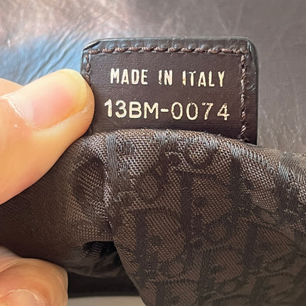 Sac à main Dior Corset en cuir noir et dentelle, avec ferrures argentées