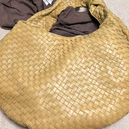 Bottega Veneta Jodie Maxi Lambskin Leather Beige Oats 70cm