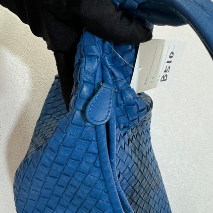 Sold Bottega Veneta Veneta Hobo Medium Blue Intrecciato Leather Bag 47cm