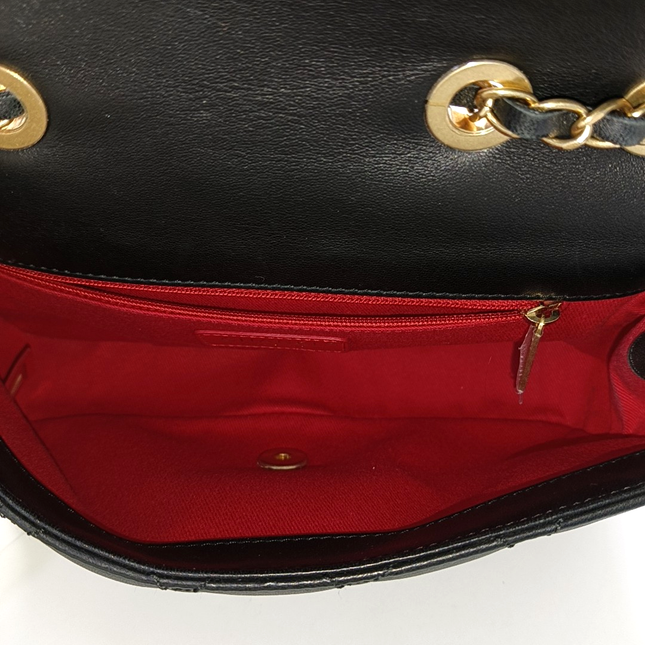 Chanel Black Lambskin Red Stitching Single Flap Double Chain Bag 2017
